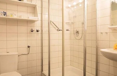 Bahnhofsviertel Hotel | Hermes Hotel