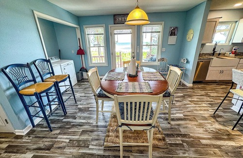 Carrabelle House | Hermit Haven- New Listing!