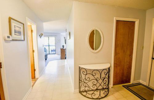 Surfside Beach Apartment | Hermitage 1G Condo