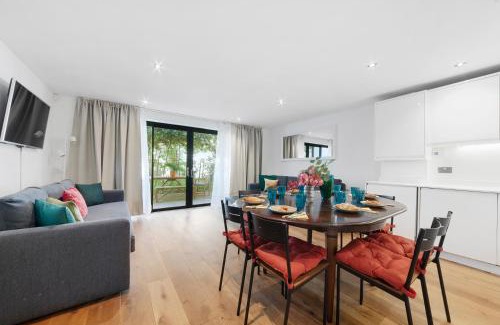 Harringay Apartment | Hermitage Road Apartment By Morethanstays