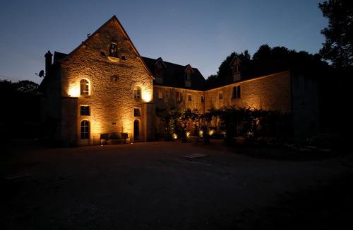 Arc-en-Barrois House | Hermitage St Roch