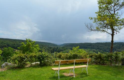 Arc-en-Barrois House | Hermitage St Roch
