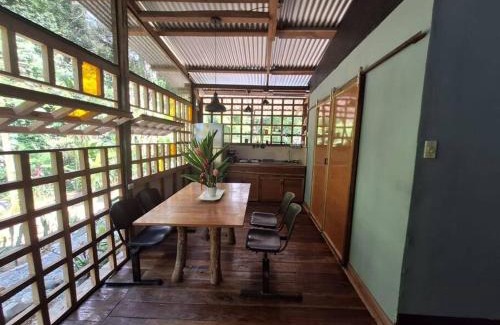 Chiguata House | Hermosa Cabaña Bosque y Mar, Relax y disfrute!