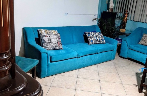 Los Laureles Apartment | Hermosa y amplia habitacion con baño privado en Quito