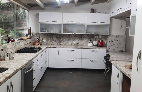 Chacao House | Hermosa y Cómoda casa ubicada en Santa Marta - 5Personas