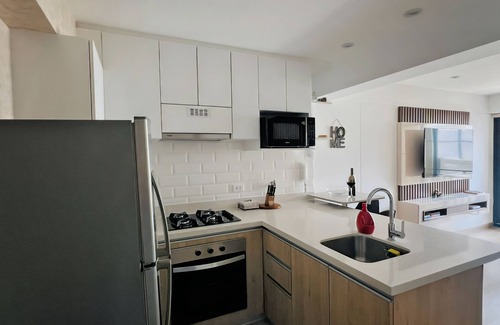 San Isidro Apartment | Hermoso Depa de Estreno en el Centro de Todos los Servicios