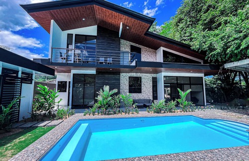 Uvita House | Hermoso Espacio en el Tropico de Costa Rica nla Linea del Pasifico sur