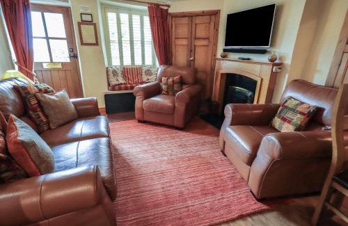 Ambleside House | Heron Cottage