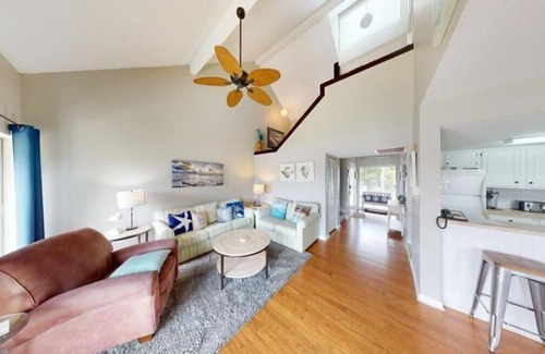 Litchfield by the Sea Villa | Heron Marsh Hideaway Split Level Villa