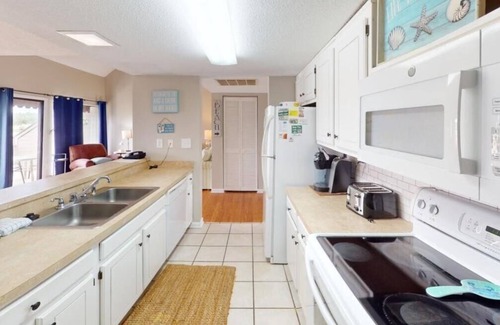 Litchfield by the Sea Villa | Heron Marsh Hideaway Split Level Villa