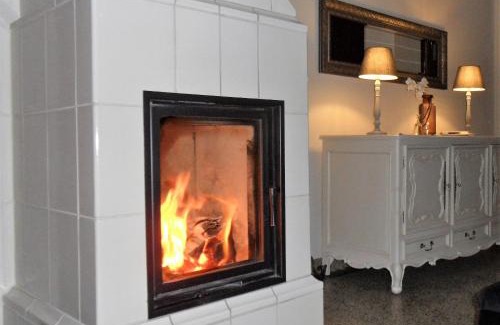 Pflueckuff Apartment | HERRENHAUS KUNZWERDA bei TORGAU - ApartHotel, BoardingHouse, WOHNEN auf ZEIT