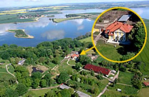 Garz/Rugen House | Herrenhaus Poppelvitz