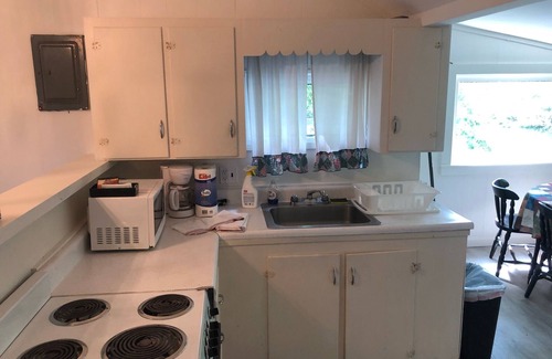 Buzzards Bay House | Herring Run Motel Room 2 Double Queen Beds Room 2