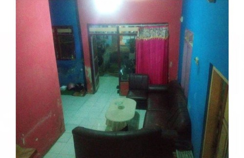 Banyuwangi House | Herry Panggang Homestay and Transport Service