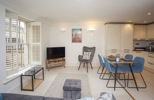 Bath Apartment | Herschel Place - stylish and contemporary 1 bed apartment - with parking