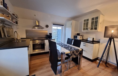 Neßmersiel Apartment | Herzlich Willkommen in der Ferienwohnung Schlickwanderer Klein!
