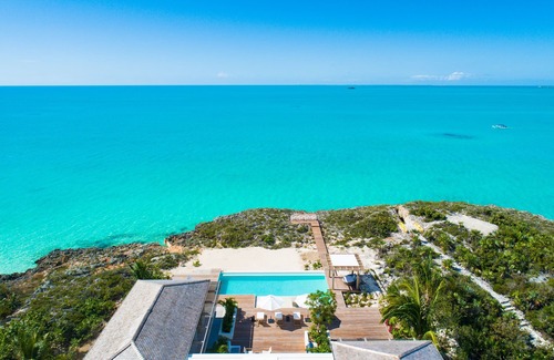 Ocean Point Villa | Hesperides House- Luxury Water Front Villa In Turks And Caicos Islands!