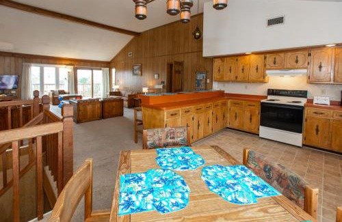 Sandbridge House | Hess