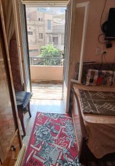 Heliopolis House | Hewidi deluxe Bedroom 12 min from Cairo Airport 3 min from famous Roxy Square free AP dropoff 距开罗机场十二分钟的豪华卧室 免费机场送机