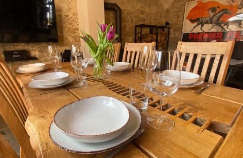 Buhlau Apartment | HexenburgbeiDresden Maisonette über 2 Etagen mit 4 Schlafzimmern, Kamin, Terrasse und Faßsauna, Nähe Sächsische Schweiz Dresden