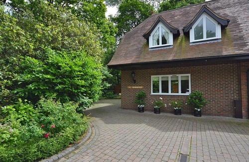 New Forest District House | Heywood Rest - Two Bedroom House, Sleeps 4