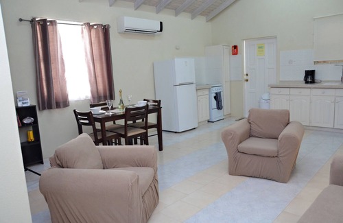 Douglas Apartment | Heywoods Park, Speightstown, St. Peter – Barbados