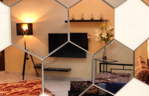Baharu Apartment | Heza Straits Villa - 6 beds Premium Condo