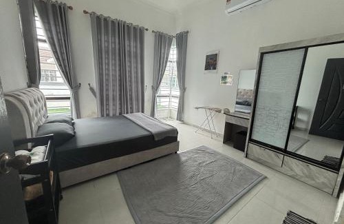 Kampung Badang House | HF PCB Homestay Private Pool