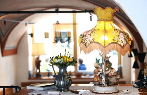Radovljica Hotel | Hiša Linhart, Hotel & Restaurant
