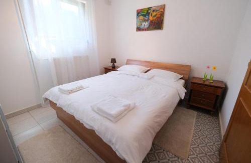 Bostanj House | Hiša Perla