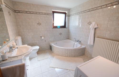Bostanj House | Hiša Perla