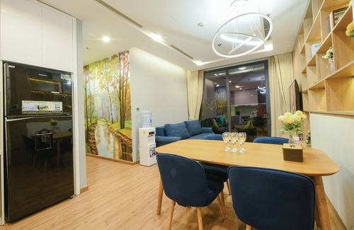 Ba Dinh Apartment | Hi.Home#3 - Spacious 3BR Apartment @ Vinhomes Metropolis