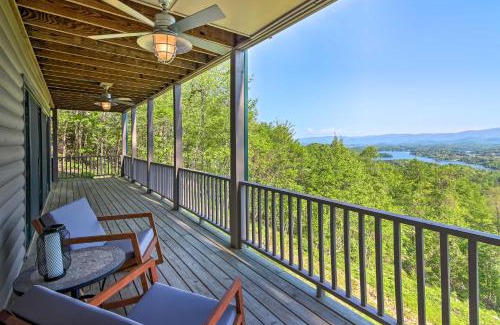 Hiawassee House | Hiawassee Getaway with Deck, Mountain and Lake Views!