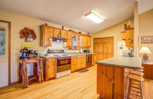 Sautee Nacoochee Cabin | Hibernation Station – One Level Cabin Ideal for Family Vacations