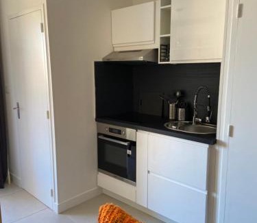 Valras-Plage Apartment | Hibiscus 1