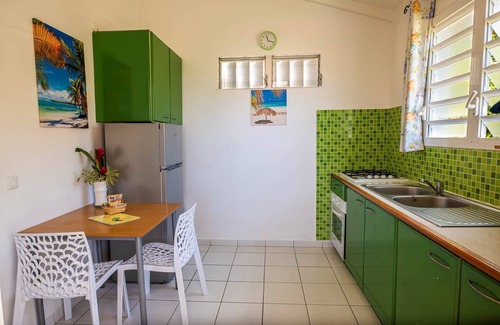 Malendure House | HIBISCUS (1 to 2 people)