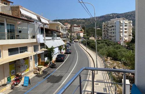 Himare Apartment | Hibiscus Accommodations and breakfast , Himarë