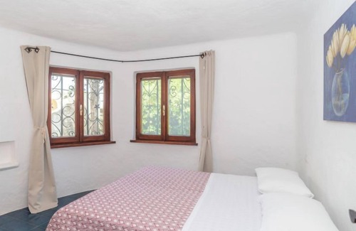 Porto Rafael House | Hibiscus by Interhome