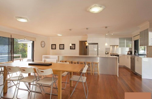 Sawtell House | Hibiscus House in Sunny Sawtell
