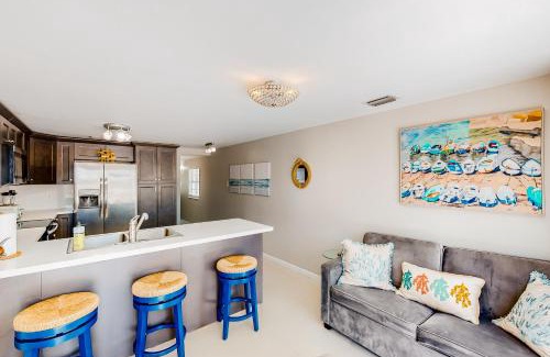 Sexton Cove Estates House | Hibiscus Vistas