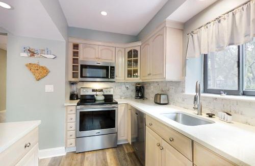 Palmetto Dunes Apartment | Hickory Cove 8