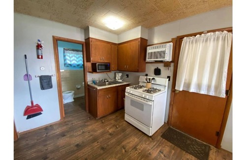 Pittsburg House | Hickory Grove Hideaway - Cabin 5