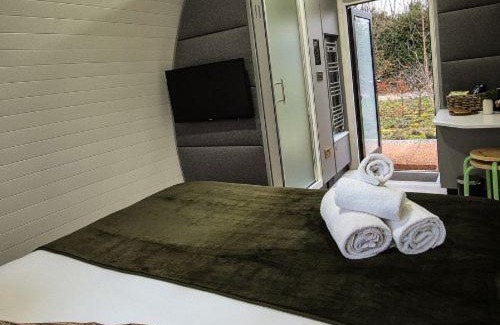 Malahide House | Hidden Acres- Luxury Glamping Pod Mint