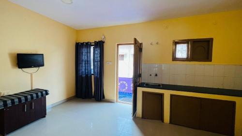 Kandal Apartment | Hidden doors apartment