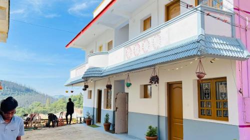 Kandal Apartment | Hidden doors apartment