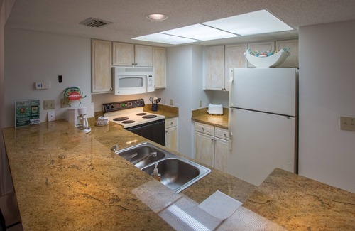 Miramar Beach Condo | Hidden Dunes Cottages unit 214- 3 night min. stay.