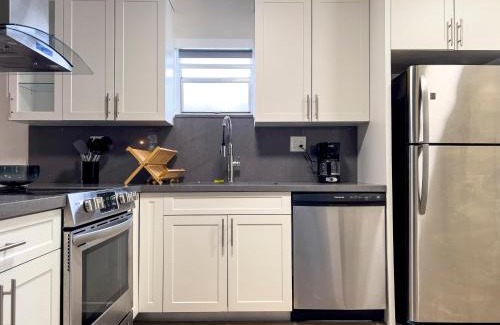 Cutler Bay Apartment | Hidden Garden: A Serene Miami Escape