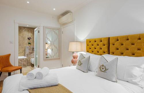 Knightsbridge Apartment | Hidden Gem 2Bd 2Bth Apartment Tucked Away in Belgravia