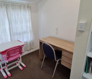 Lower Hutt Villa | Hidden Gem and Entire Bungalow in Central hutt