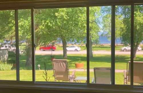 Okanagan-Similkameen House | Hidden Gem at Skaha Lake